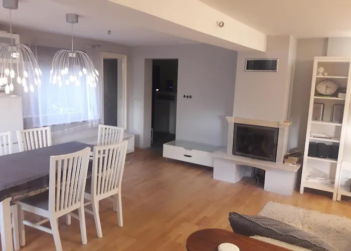 Quiet And Cozy Apartment Wroclaw-Widawa