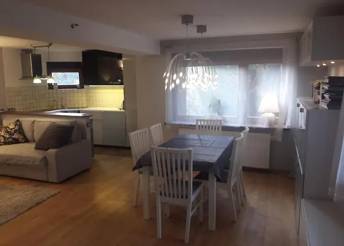 Quiet And Cozy Apartment Wroclaw-Widawa